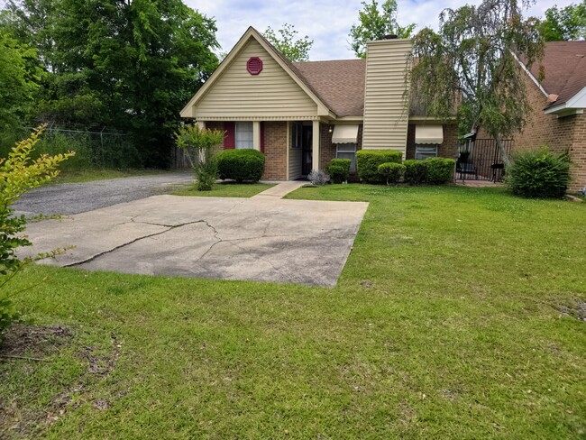 property at 5631 Red Barn Rd