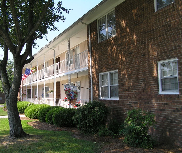 Briarcliff Apartments in Wilson, NC - Building Photo