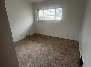 24616 Culver St in St. Clair Shores, MI - Foto de edificio - Building Photo