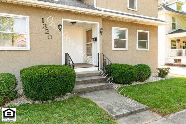 1320 1/2 S Van Buren St in Auburn, IN - Building Photo - Building Photo