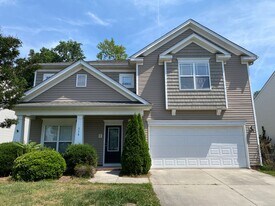 115 N Field Dr in Advance, NC - Building Photo