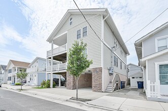 110 N Baltimore Ave-Unit -Top Floor in Ventnor City, NJ - Building Photo - Building Photo