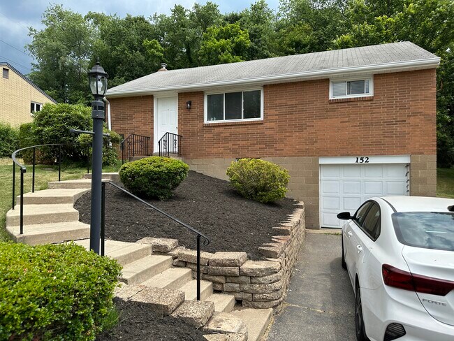 property at 152 Elmwood Dr