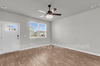 411 Broad Elm Wy in Summerville, SC - Building Photo - Building Photo
