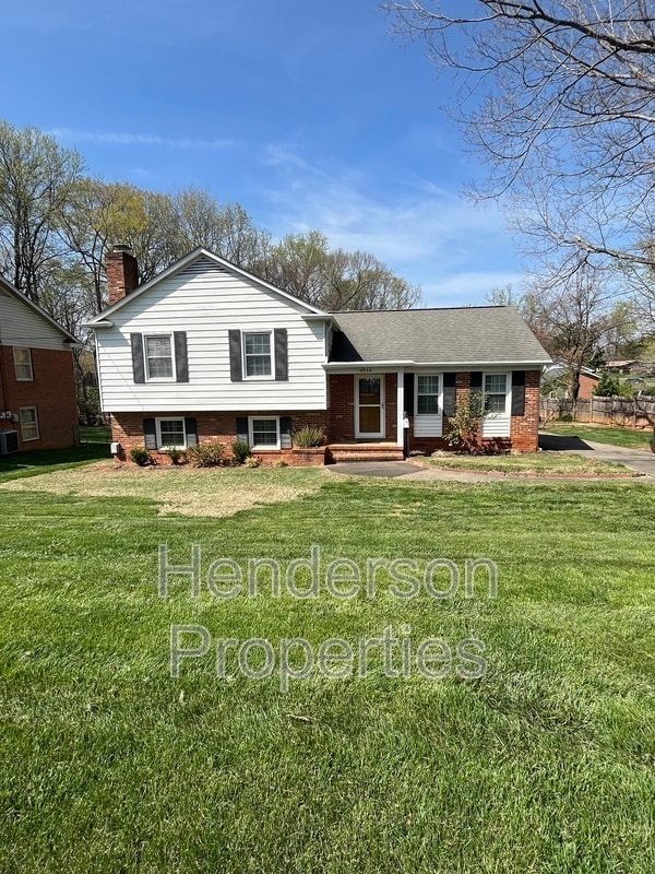 property at 5906 Colchester Pl