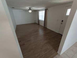 3624 W Anderson Ave in Tampa, FL - Foto de edificio - Building Photo