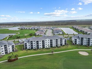 5651 Double Eagle Cir, Unit 4336 in Ave Maria, FL - Foto de edificio - Building Photo