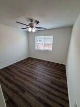 2434 W Park Dr in Madera, CA - Building Photo - Building Photo