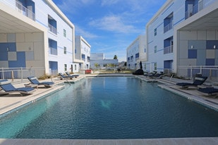 Apartments For Rent In 78503 Mcallen Tx 2500 N Mccoll Apartments