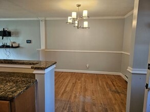 222 Crest Ave in Waterbury, CT - Building Photo - Building Photo