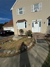78 President Ave in Portsmouth, RI - Building Photo - Building Photo