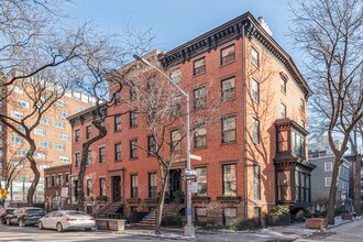 113 Columbia Hts in Brooklyn, NY - Building Photo - Primary Photo