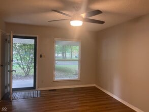 333 Beechwood Ct in Noblesville, IN - Building Photo - Building Photo