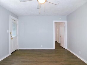 515 Gober St in Denton, TX - Building Photo - Building Photo