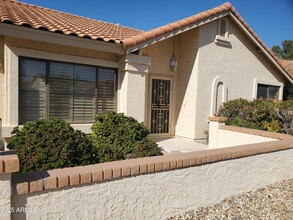 9724 W Escuda Dr in Peoria, AZ - Building Photo - Building Photo