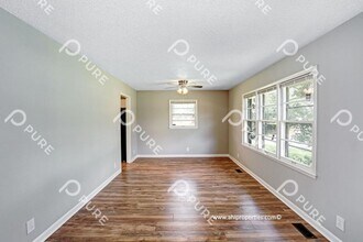 4729 Bluehaven Dr NW in Huntsville, AL - Building Photo - Building Photo