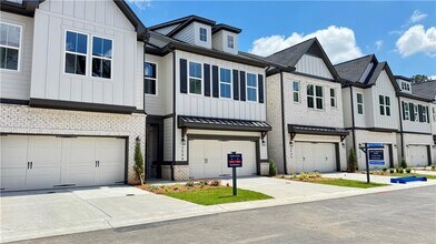 2544 Star Dr in Marietta, GA - Building Photo - Building Photo