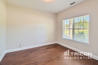 2604 Larson Terrace in Mcdonough, GA - Building Photo - Building Photo