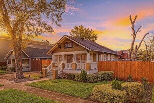 601 W 18th St in Houston, TX - Building Photo