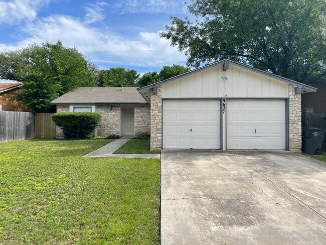 9627 Timber Path in San Antonio, TX - Building Photo - Building Photo