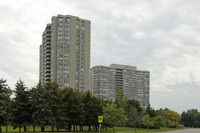 Belair Condos in Brampton, ON - Building Photo - Building Photo