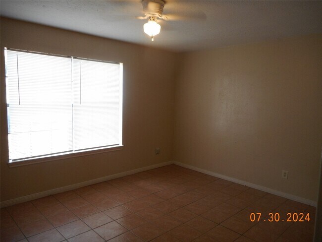 12716 Hill Branch Dr in Houston, TX - Building Photo - Building Photo