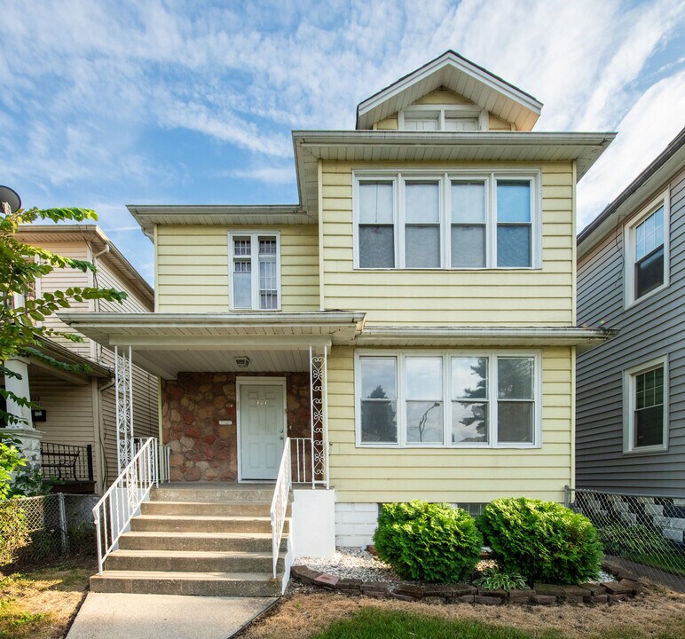 727 W 117th St in Chicago, IL - Building Photo