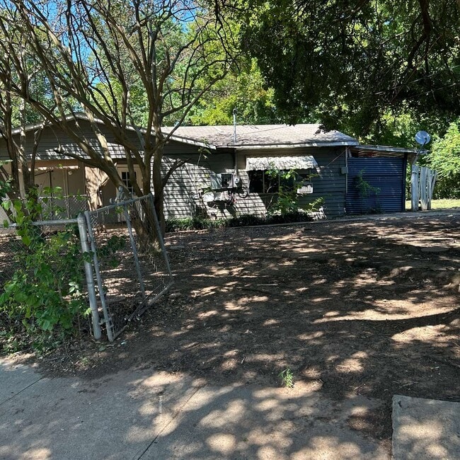 2802 Hood Dr in Bossier City, LA - Building Photo - Building Photo