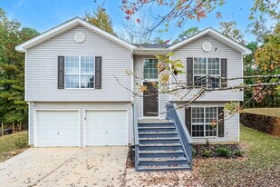 3797 Cedar Trace Ln in Ellenwood, GA - Building Photo