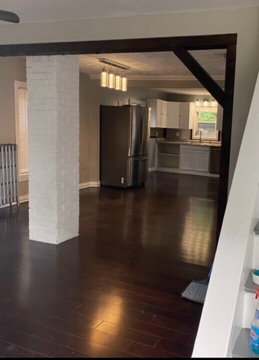 78 S Fuller St Ext in Brockton, MA - Building Photo