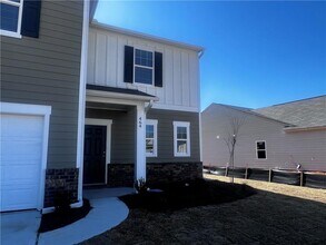 464 Corinth Dr in Bethlehem, GA - Building Photo - Building Photo
