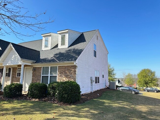 206 Bridgewater Cir in Athens, GA - Building Photo - Building Photo