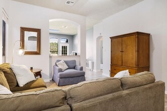 203 Simi Dr in College Station, TX - Building Photo - Building Photo