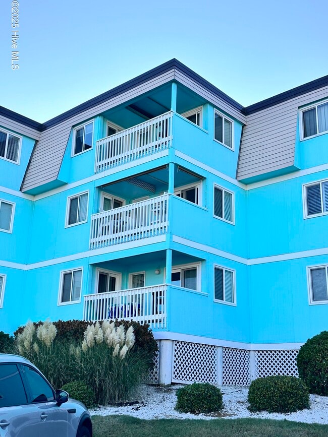 property at 301 Commerce Way