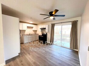 11316 Donnelly Ave in Kansas City, MO - Building Photo - Building Photo