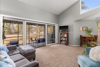 728 Azalea Dr in Hampstead, NC - Building Photo - Building Photo