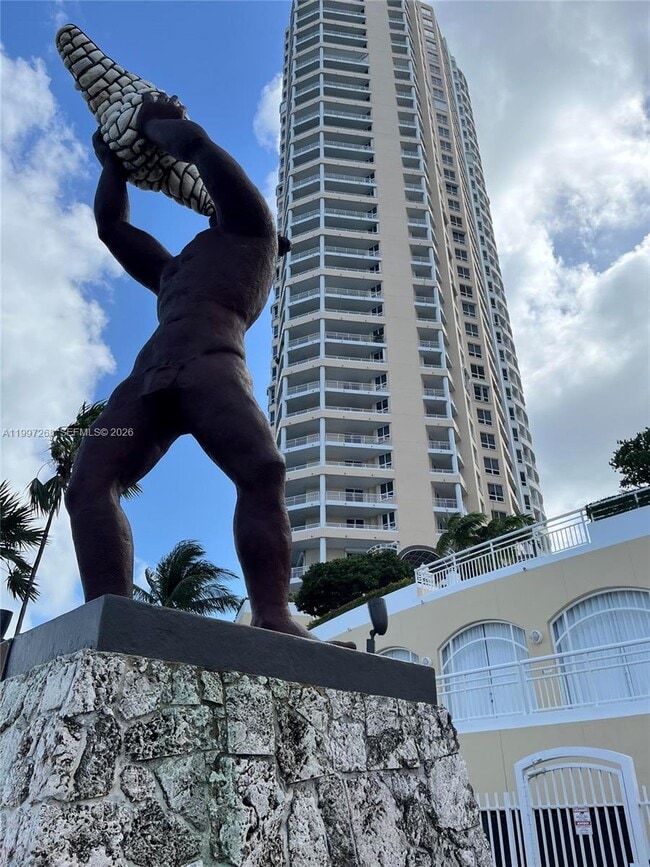 property at 808 Brickell Key Dr