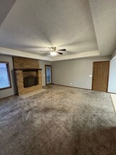 296 Streamside Ct in Nixa, MO - Building Photo - Building Photo