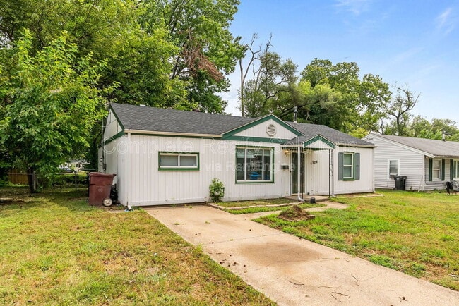 9724 Dennis Dr in St. Louis, MO - Building Photo - Building Photo