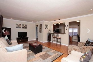 920 Eudora St, Unit #102 in Denver, CO - Foto de edificio - Building Photo