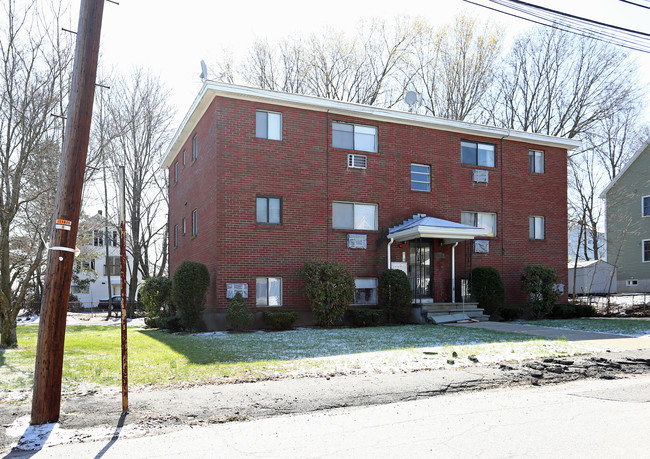 10-14 Flood St in Waltham, MA - Foto de edificio - Building Photo