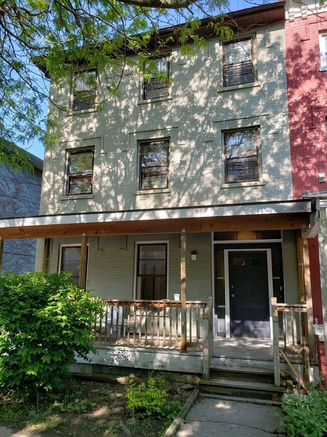 86 Garden St in Poughkeepsie, NY - Building Photo - Building Photo
