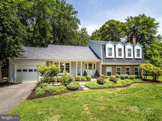 14901 Joshua Tree Rd in North Potomac, MD - Building Photo - Building Photo