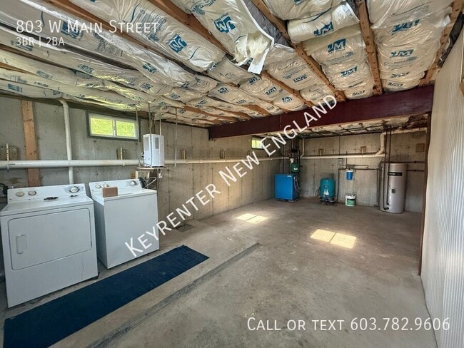 803 W Main St in Antrim, NH - Building Photo - Building Photo