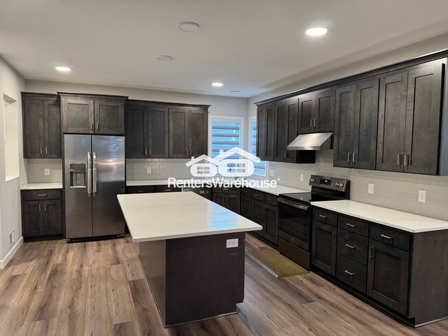 17955 Headwaters Dr in Lakeville, MN - Building Photo - Building Photo