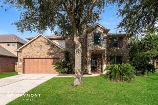 26049 Kingshill Dr in Kingwood, TX - Building Photo