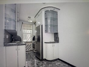 2727 Ocean Pkwy in Brooklyn, NY - Building Photo - Building Photo