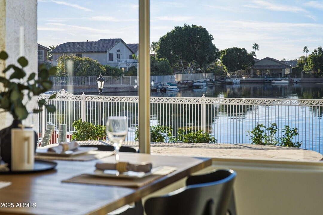 20652 N 53rd Ave in Glendale, AZ - Building Photo