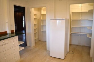 141 San Carlos Ave in Sausalito, CA - Building Photo - Building Photo