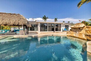 1436 SE 13th St in Fort Lauderdale, FL - Building Photo